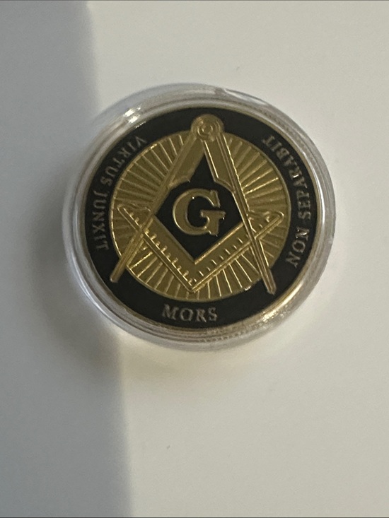Other - Gold and Black Masonic Coin Collectible